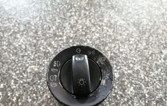 Audi A4 S4 B6 8E 8H Light switch 8E0941531