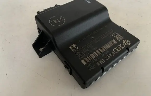 Audi Q5 SQ5 Gateway control module 8R0907468N 8R0907468C