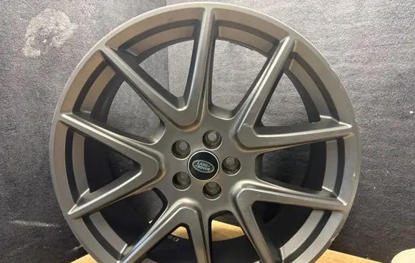 Land Rover Range Rover Velar R21 forged rim L8A21007CA