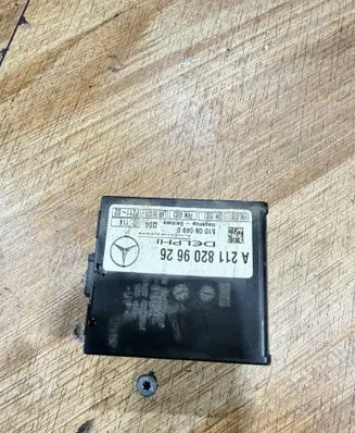 Mercedes-Benz E W211 Alarm control unit/module A2118209626 510080490