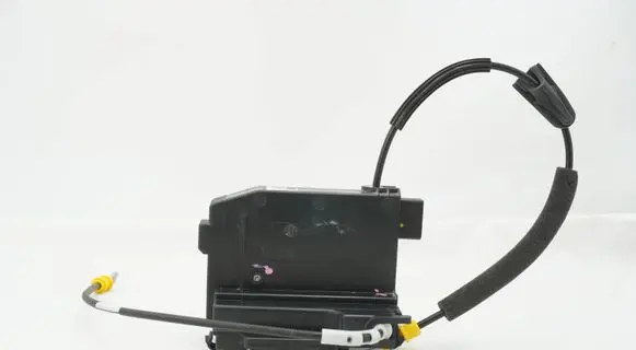 Peugeot 308 Rear door lock 9810309880