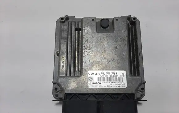 Skoda Superb B8 (3V) Engine control unit/module 04L907309R