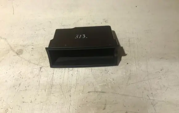 Volkswagen Touareg II Ashtray (rear) 7P6857130