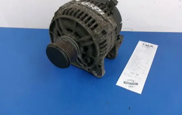 Skoda Octavia Mk1 (1U) Generator/alternator 038903023J
