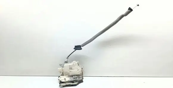 Audi A6 S6 C7 4G Front door lock 8J2837015C
