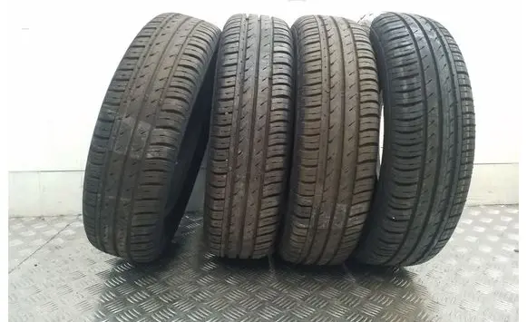 Toyota Yaris R14 summer tire 