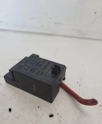 BMW 3 E36 Glow plug pre-heat relay 2246473