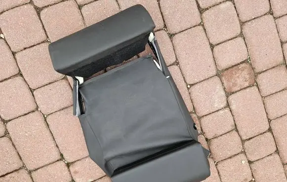 Opel Astra K Second row seats 5O5P5L5E5X1334
