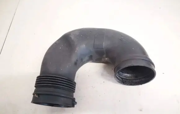 Audi A3 S3 8P Air intake hose/pipe 1k0129618af