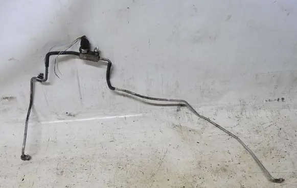 Toyota Urban Cruiser (XP110) Air conditioning (A/C) pipe/hose