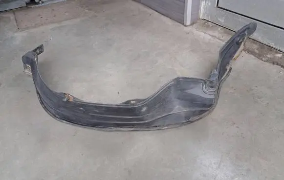 Mercedes-Benz W123 Front wheel arch liner splash guards 1238840535
