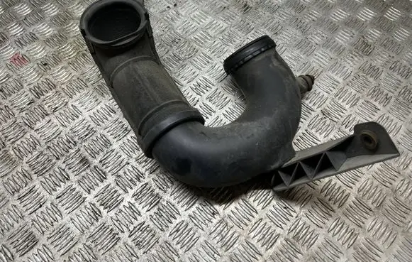 Jeep Cherokee Air intake duct part 52022358AC