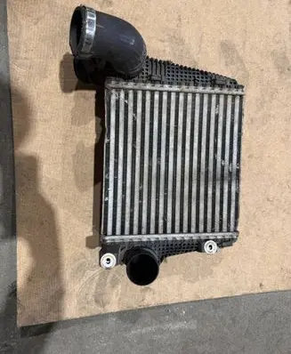 Porsche Macan (95B) Intercooler radiator 95B145804F