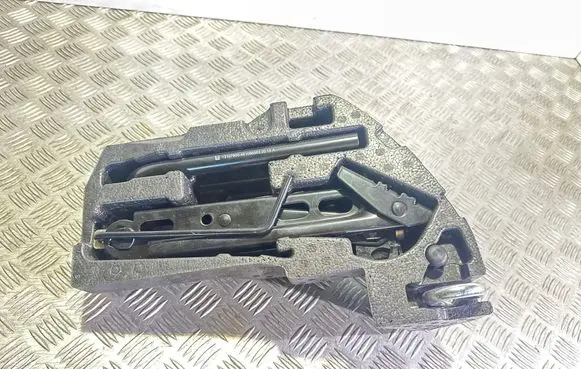 Opel Corsa E Tool box 312624933 390011364 13107800