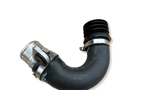 Audi A8 S8 D5 Air intake hose/pipe 4N0145738R