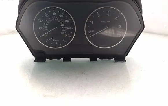 BMW 1 F20 F21 Speedometer (instrument cluster) 9287468 24743482 17649411