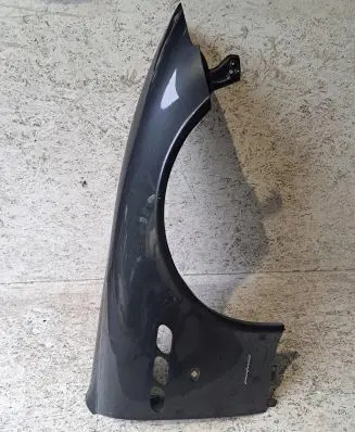 Maserati Quattroporte Fender