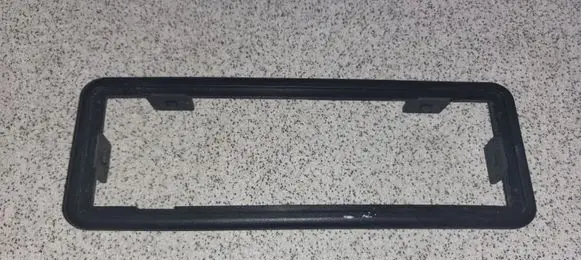 BMW 7 E38 Radio/GPS head unit trim 8177689