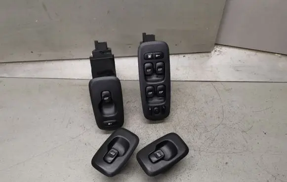 Volvo S80 Electric window control switch 30746075 30746074 30658696