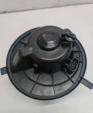 Volkswagen Caddy Heater fan/blower 1K1819015