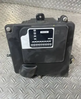Renault Master III Fuse box cover 243128538R