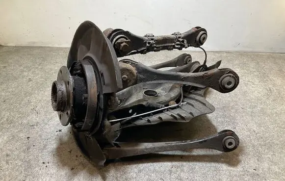 BMW 3 GT F34 Rear wheel hub spindle/knuckle 