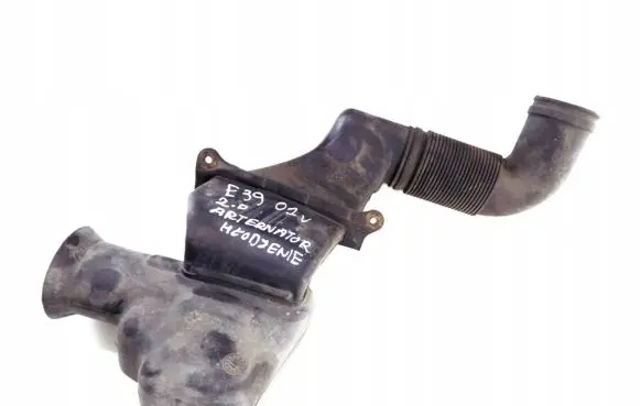 BMW 5 E39 Intake resonator 