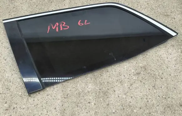 Mercedes-Benz GL X166 Rear side window 43R009545 DOT376M2L5AS3 A00645030B