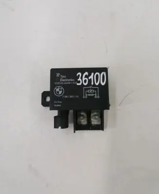 BMW X5 E70 Other relay 766150301 V23132A2001X26
