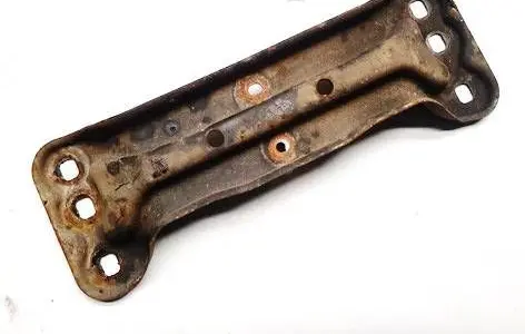 Mercedes-Benz E W211 Engine mounting bracket a2112421001