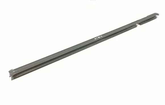 Jeep Grand Cherokee WL Rubber seal rear door window/glass 68458853AB