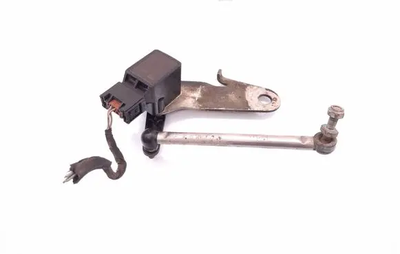 BMW 5 E60 E61 Headlight/headlamp level sensor 1093697