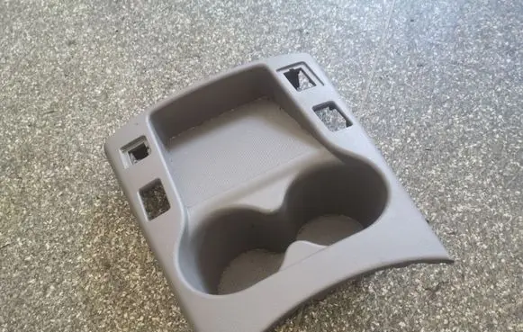 Cup holder front