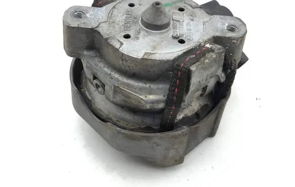 Bentley Flying Spur Engine mount bracket 3W0199381
