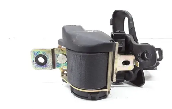 Honda Prelude Rear seatbelt