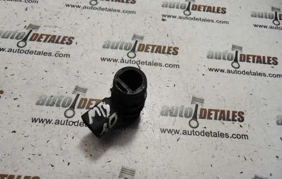 Mercedes-Benz E W210 Breather hose/pipe 6110160630