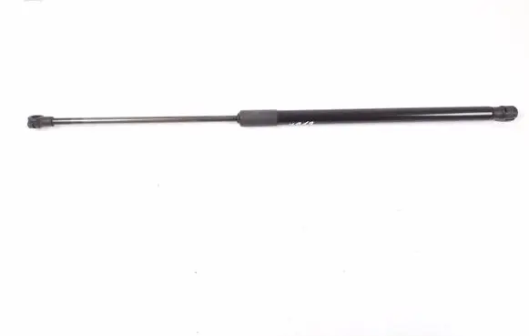 Infiniti Q30 Tailgate strut 904515DA0A