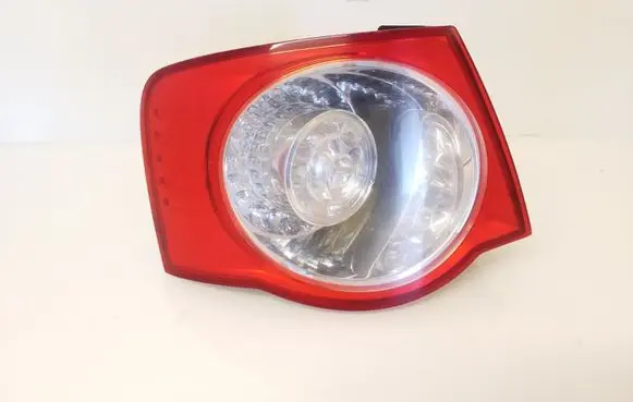 Volkswagen Jetta V Rear/tail lights 1K5945095G 983131