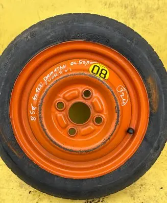 Daihatsu Cuore R12 spare wheel 
