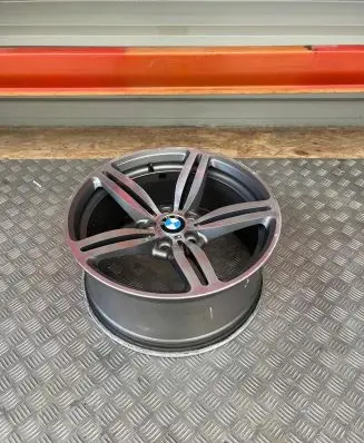 BMW 5 E60 E61 R19 alloy rim 