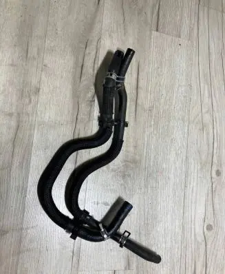 Toyota Hilux VIII Fuel line pipe