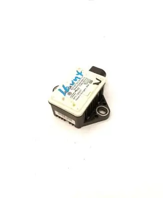 Audi A4 S4 B7 8E 8H ESP acceleration yaw rate sensor 8E0907637B 0265005618