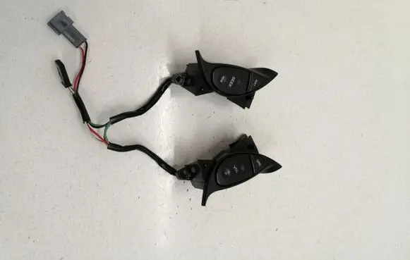 Multifunctional control switch/knob
