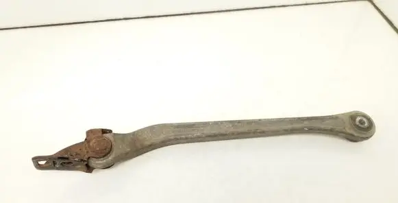 Rear control arm