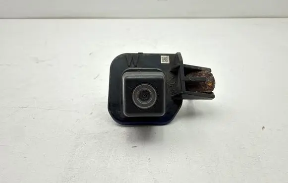Toyota Auris E180 Reversing camera 8679002040 NR450204