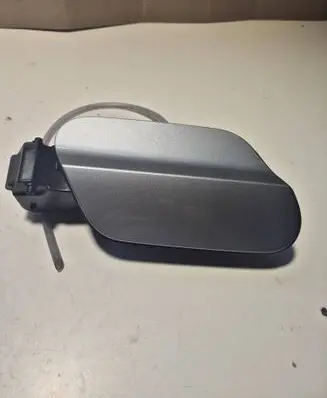 Volkswagen Jetta VII Fuel tank cap 17A809857E