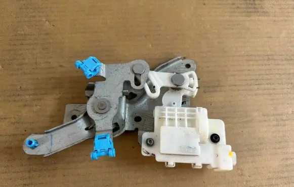 Ford Ranger IV Tailgate lock latch N1WB99431F94CA