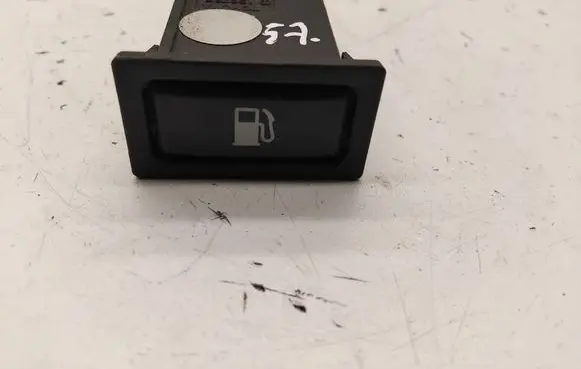 Toyota Avensis T250 Fuel tank opening switch 156795
