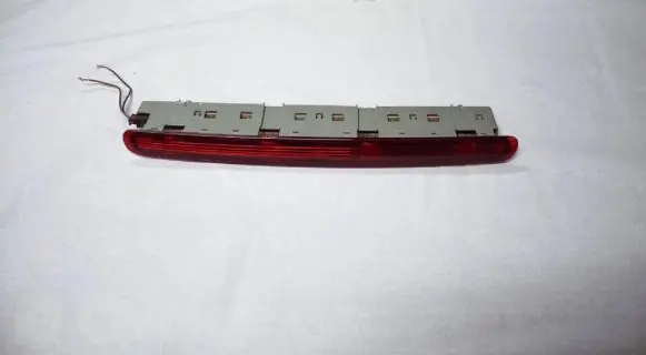 Mercedes-Benz R W251 Third/center stoplight A2518200156