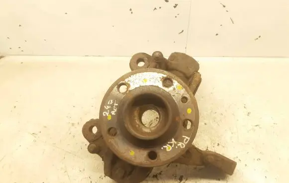 Volvo V70 Front wheel hub spindle knuckle